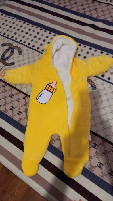 Продам детские вещи