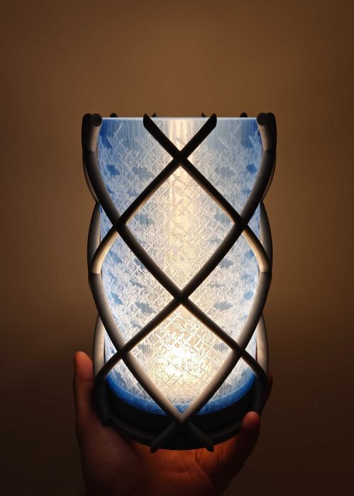 Lampa moderna printata 3D