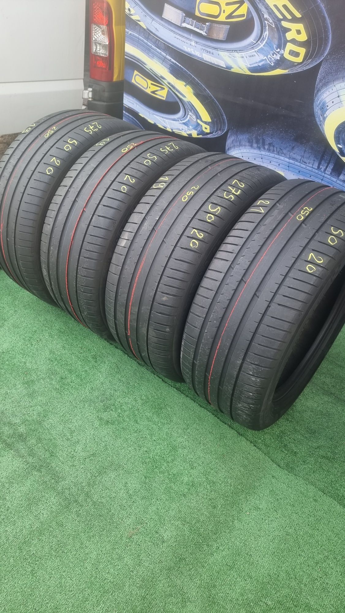 275.50.20 michelin