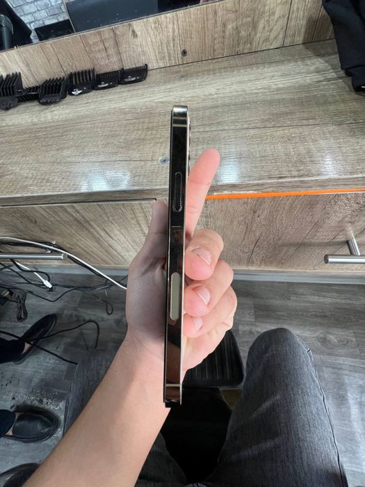 iPhone 12pro гарантия