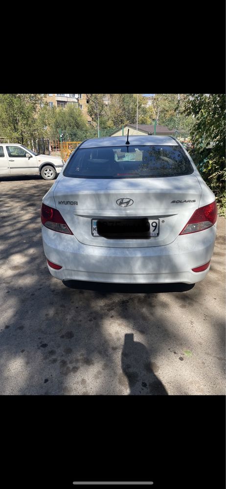 Автомобиль Hyundai Solaris