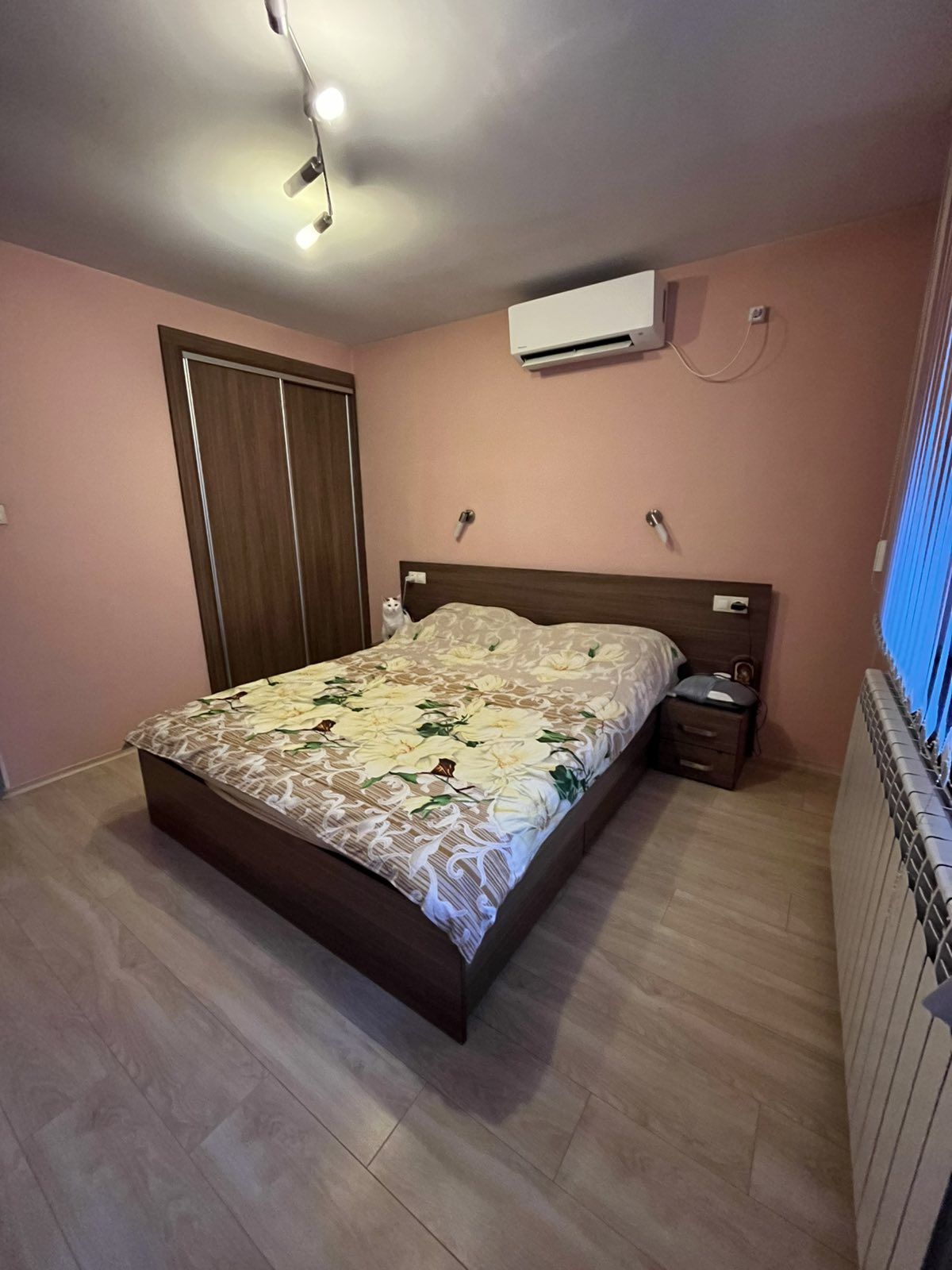 Къща Перник кв Драгановец самостоятелна
