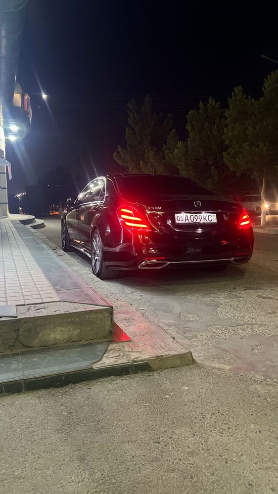 Mercedens bens w 221
