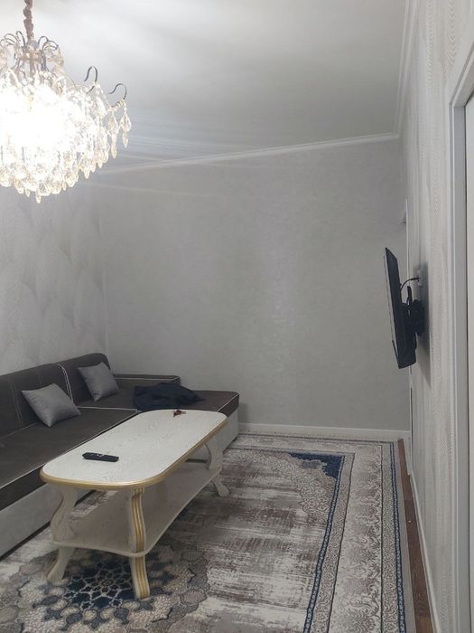 Срочно сотилади. Чиланзар с квартал