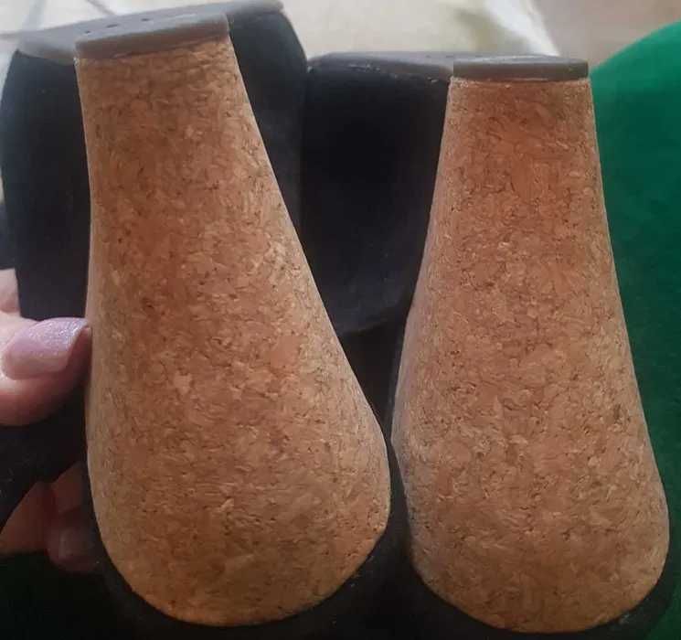Sandale piele naturala întoarsă, UGG negru, talpa pluta, marime 38