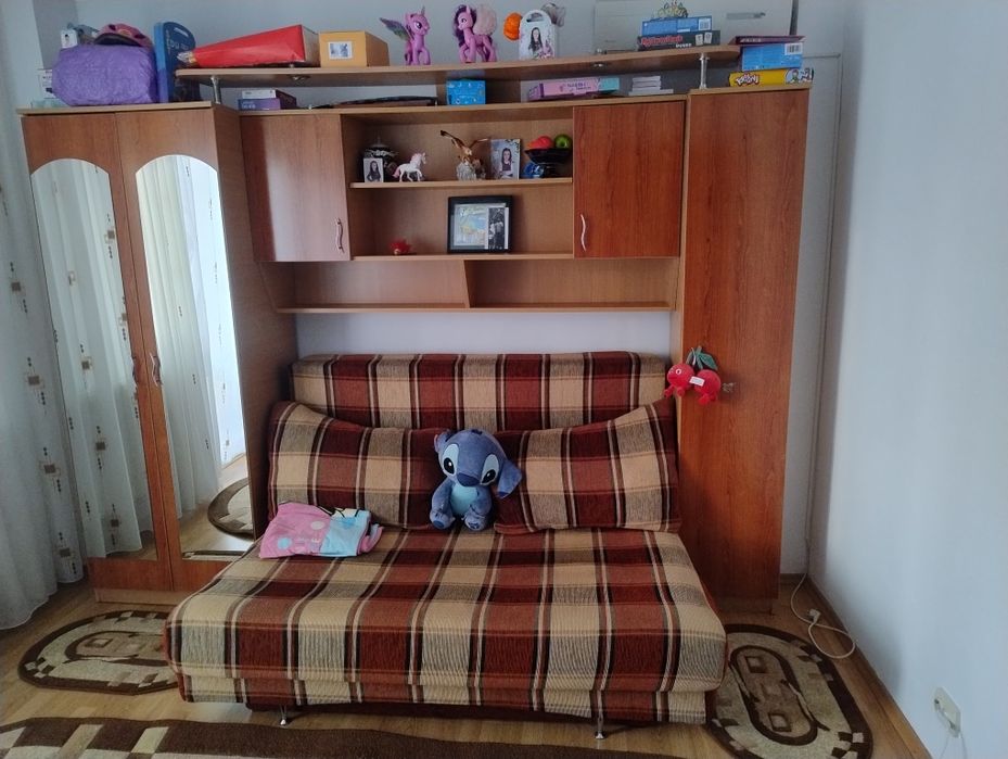 Vând mobila dormitor copiii
