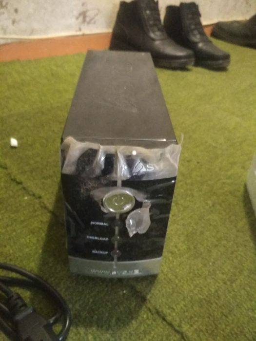 Линейно- интерактивный ИБП v-500f