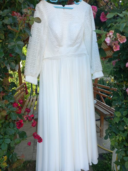 Rochie de nuntă .