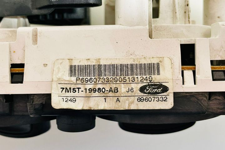 Panou comanda AC Ford C-Max prima generatie seria