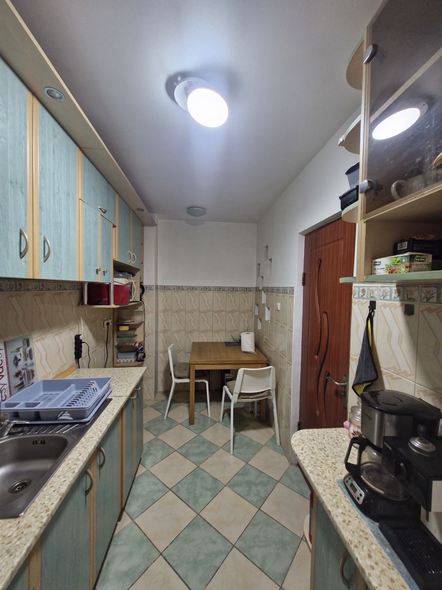 Caut colegă de apartament studentă (sunt și eu studentă)
