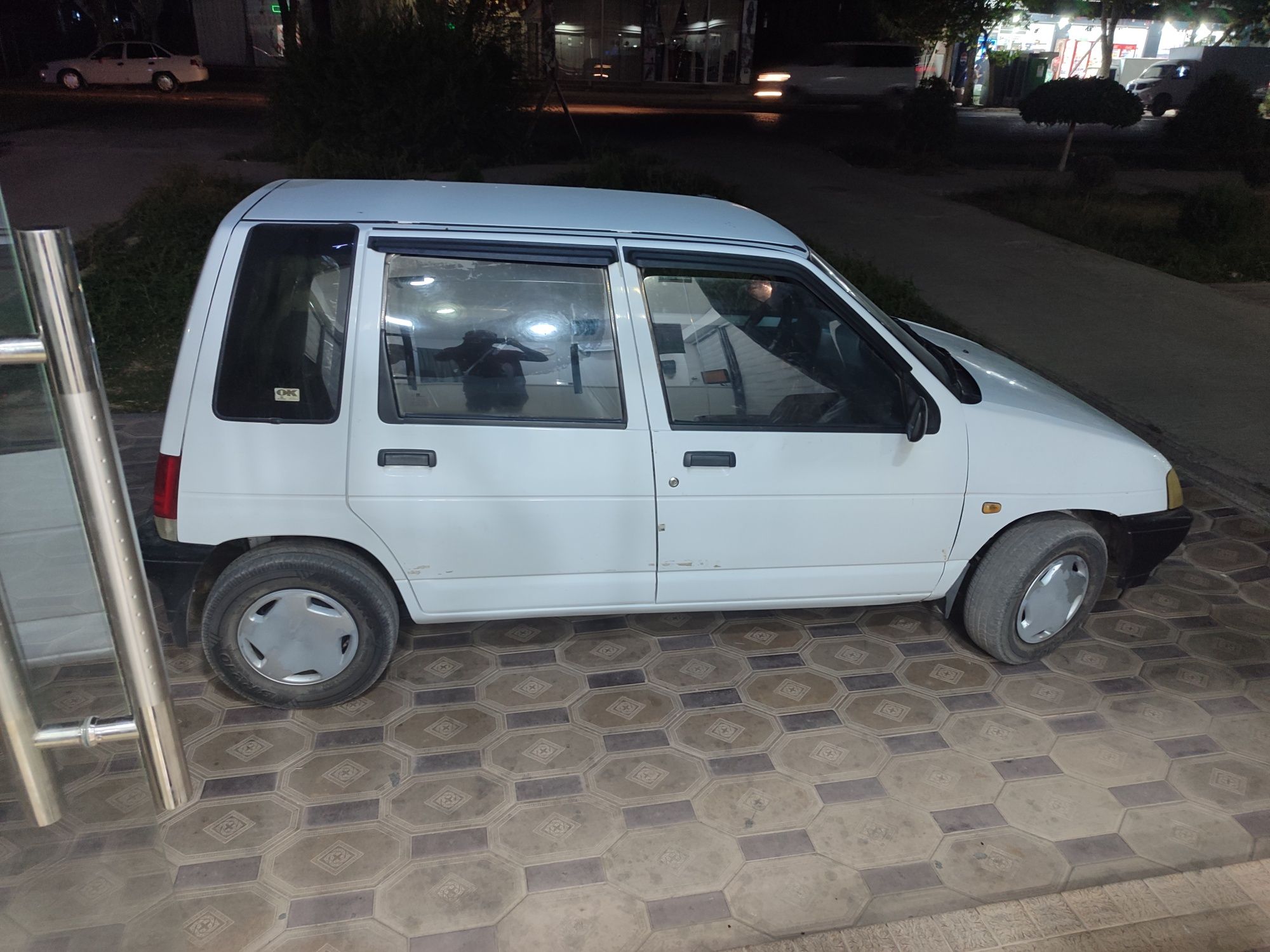 Tiko sotiladi 2000$ 1999yil