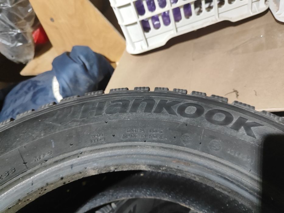 Продам зимние покрышки