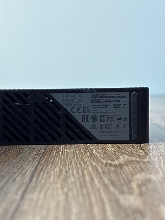 Seagate Expansion Desktop 10TB – Външен хард диск (USB 3.0)