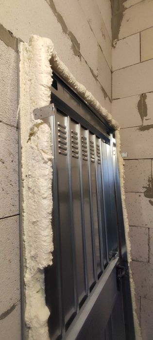 Метална врата мазе