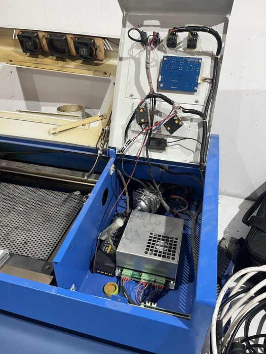 Gravator laser co2 K40 model HQ3020