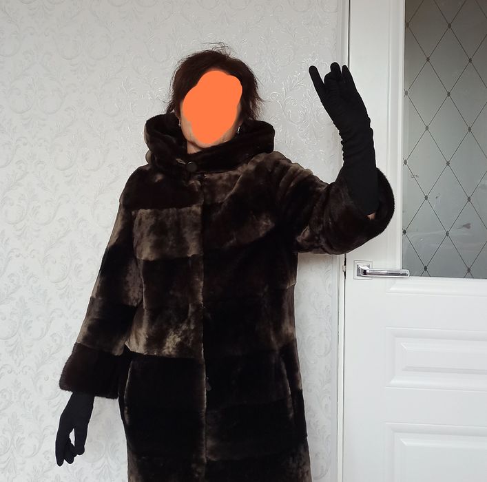 Шуба из натурального мутона