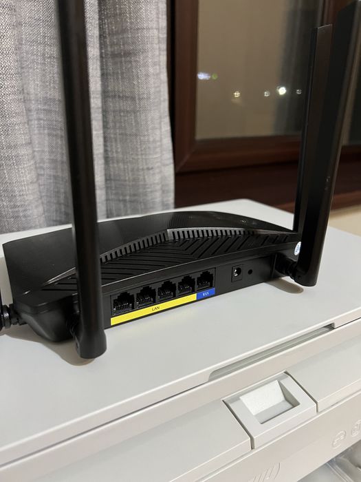 Продаю Wi-fi роутер