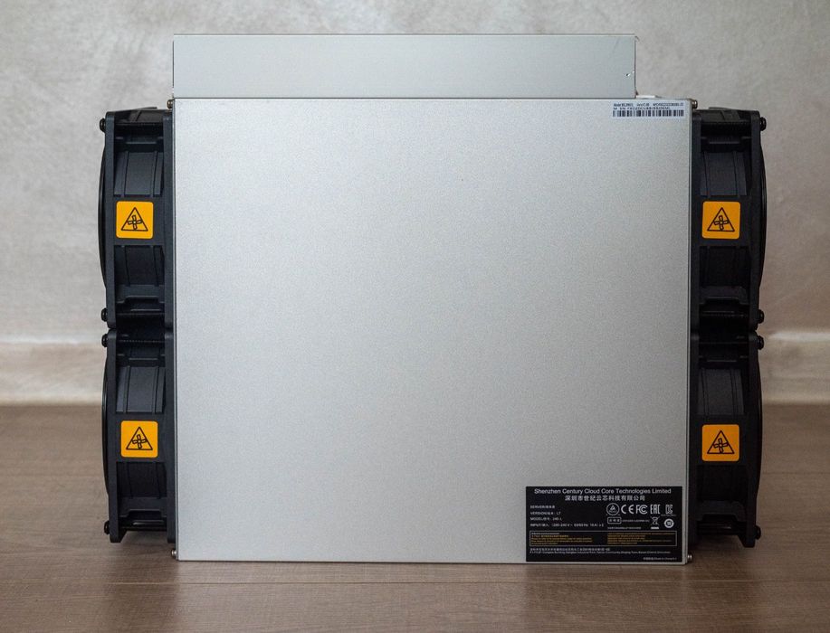 ASIC Bitmain Antminer L7 9050 Mh impecabile in stoc - 60 buc - hosting