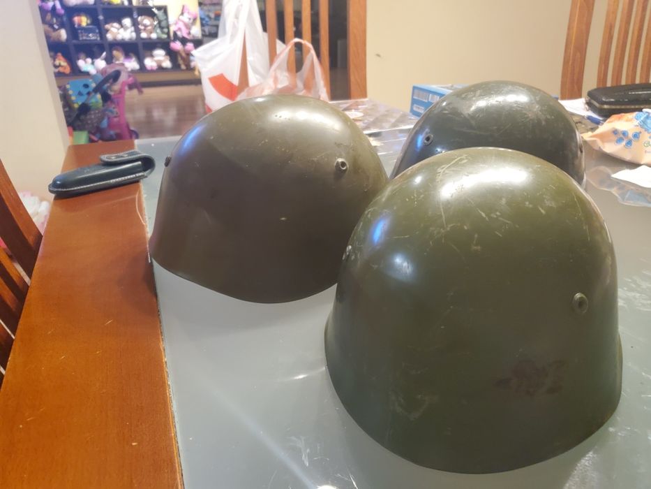 Три броя военни каски(железни)