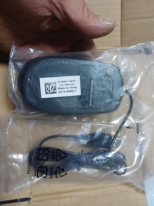 Mouse optic port usb Dell. Este nou

#7
Este in staMouse optic port us