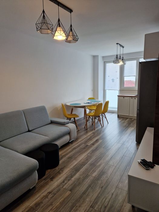 Închiriez apartament 2 cam. Nu sunt interesat de colaborare cu agenții
