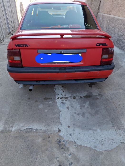 Опель вектра 1992.  1.6