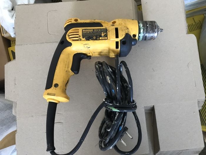 Masina de gaurit Dewalt DWD112S-QS, 701W, 10mm, 10.9Nm