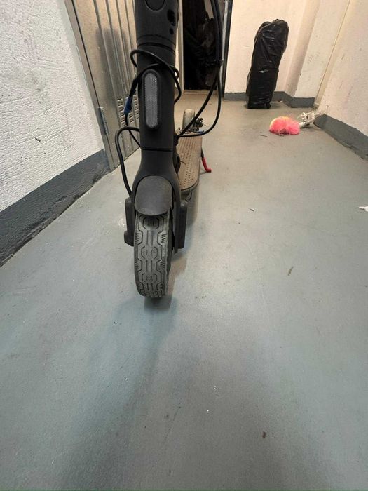 Trotineta electrica Xiaomi Mi Electric Scooter Pro 2