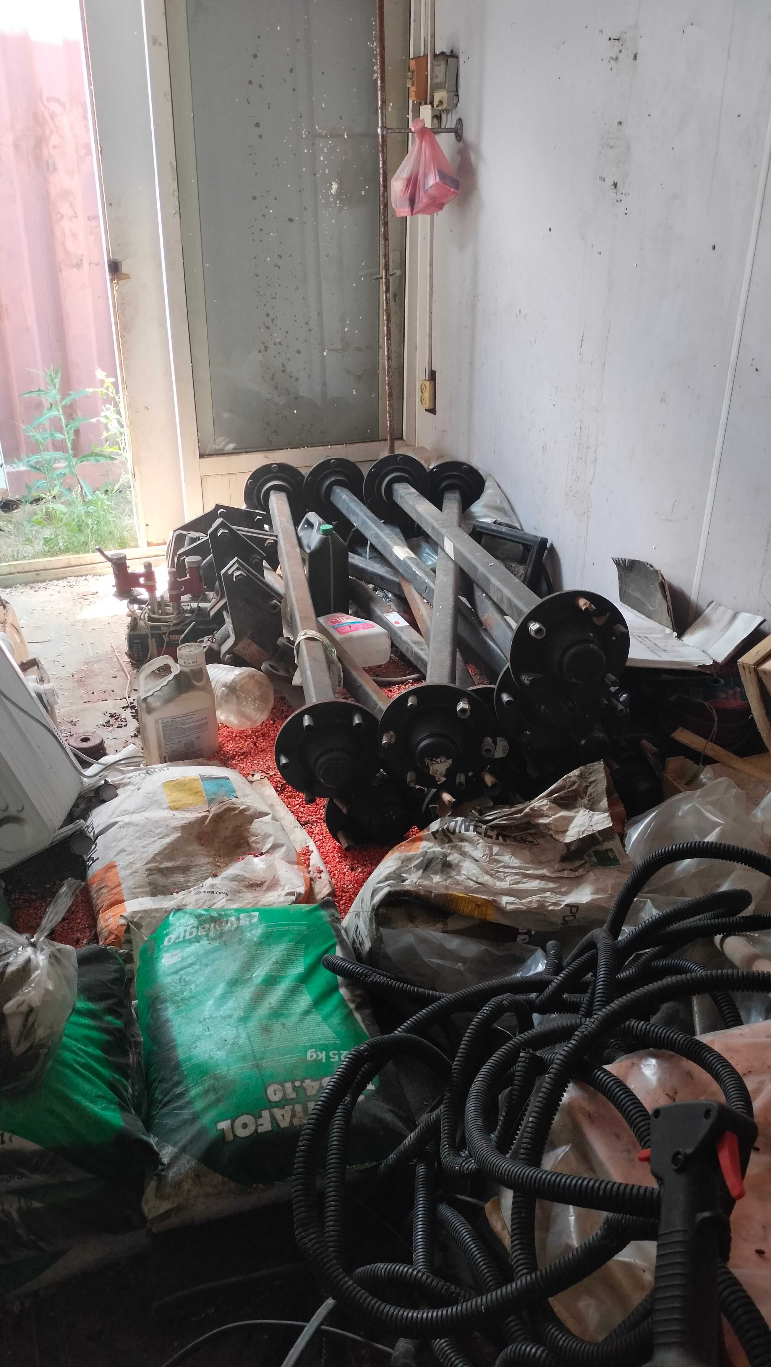 Балки для тракторных прицепов и других новые