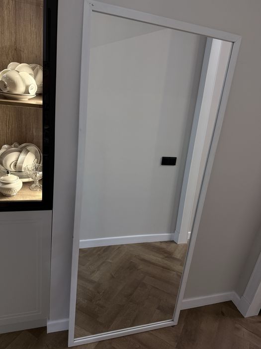 Напольное белое дерево Зеркало б/у