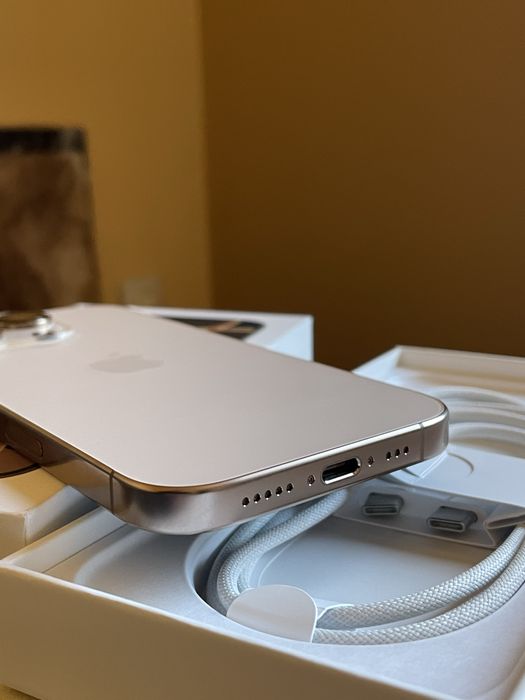 Iphone 16 Pro Desert Titanium 128gb E-Sim