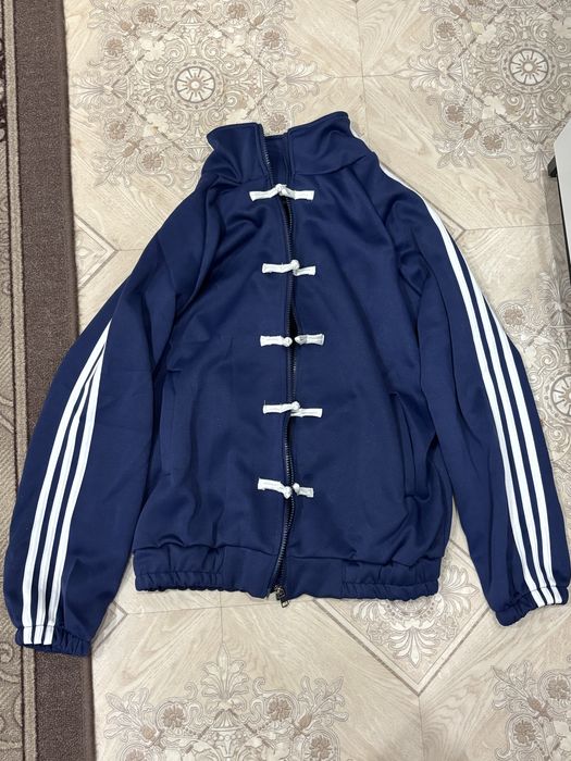 Запка Adidas в японском стиле