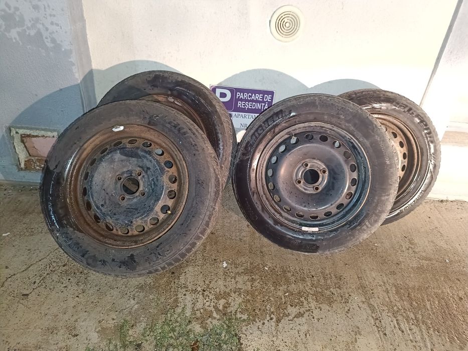 Vand 4 jante 4x100 r15