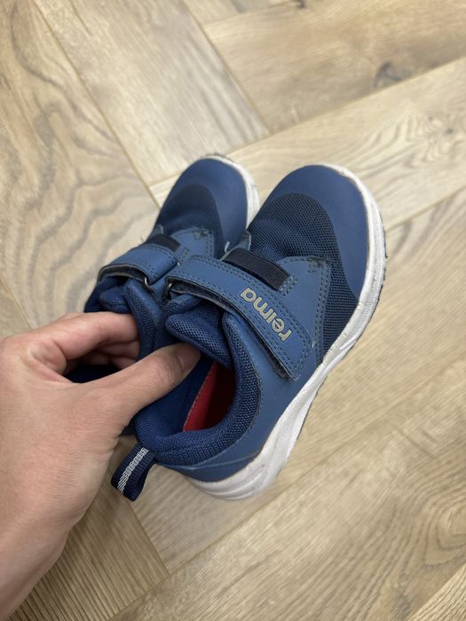 Кроссовки Reima и кроксы