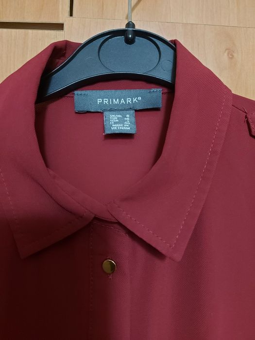 Cămașă cu nasturi aurii