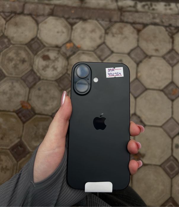 iPhone 16 новый