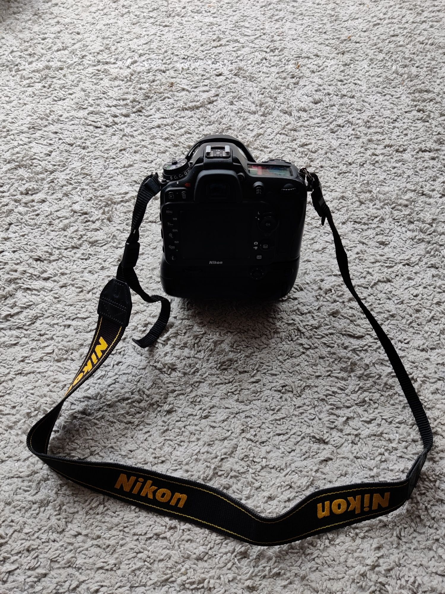 Nikon D7100 16-85