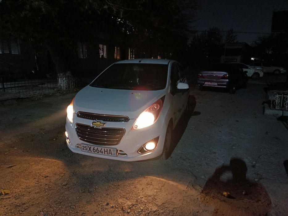 Spark sotiladi faqat naqtga