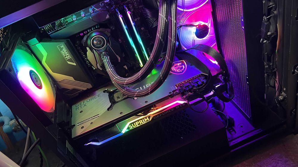 kit i7-14700k + Z790 gigabyte UD DDR5 + Radiator AIO 420mm