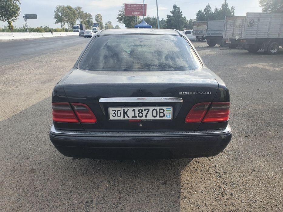 Мерседес 210 Е 200 компрессор автомат