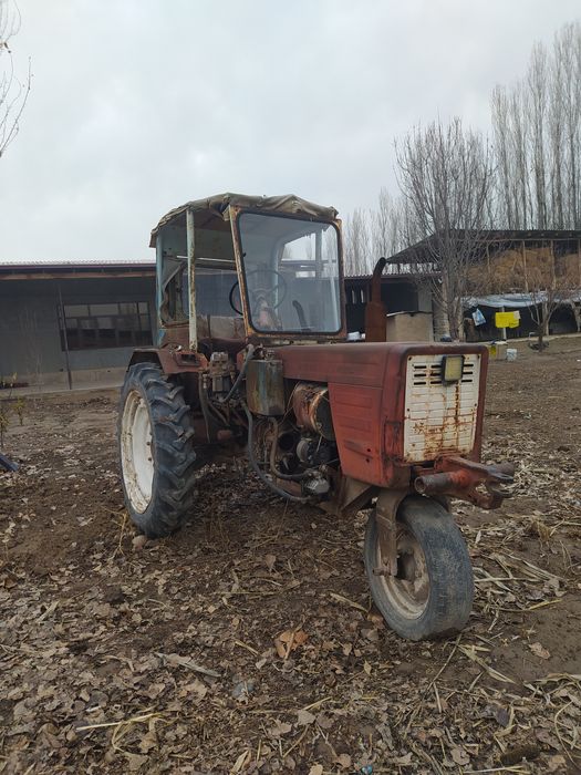 Traktor t25 sotiladi