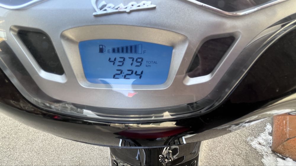 Vespa Primavera 125