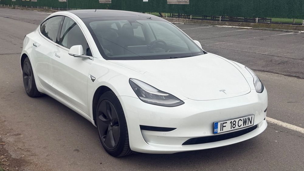 Tesla Model 3 Unic proprietar / regim privat / exclus uber-taxi / 3 ani garantie