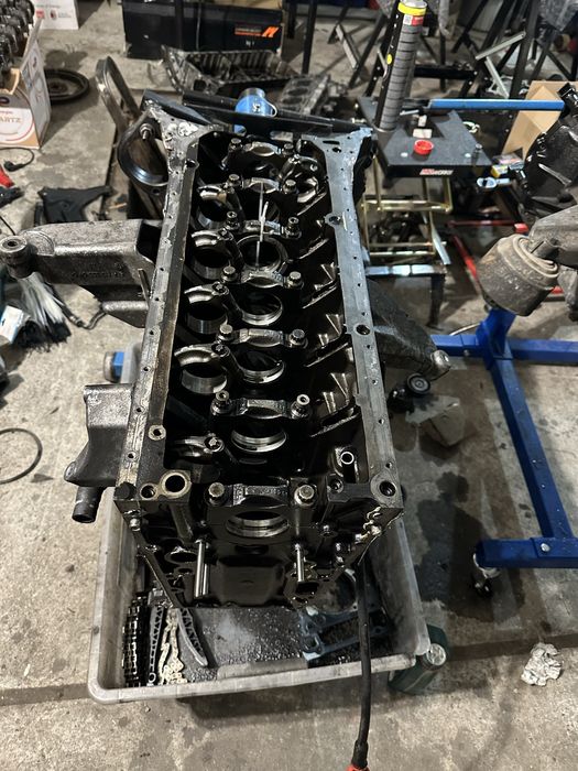 Блок с бутала Mercedes OM613 OM648