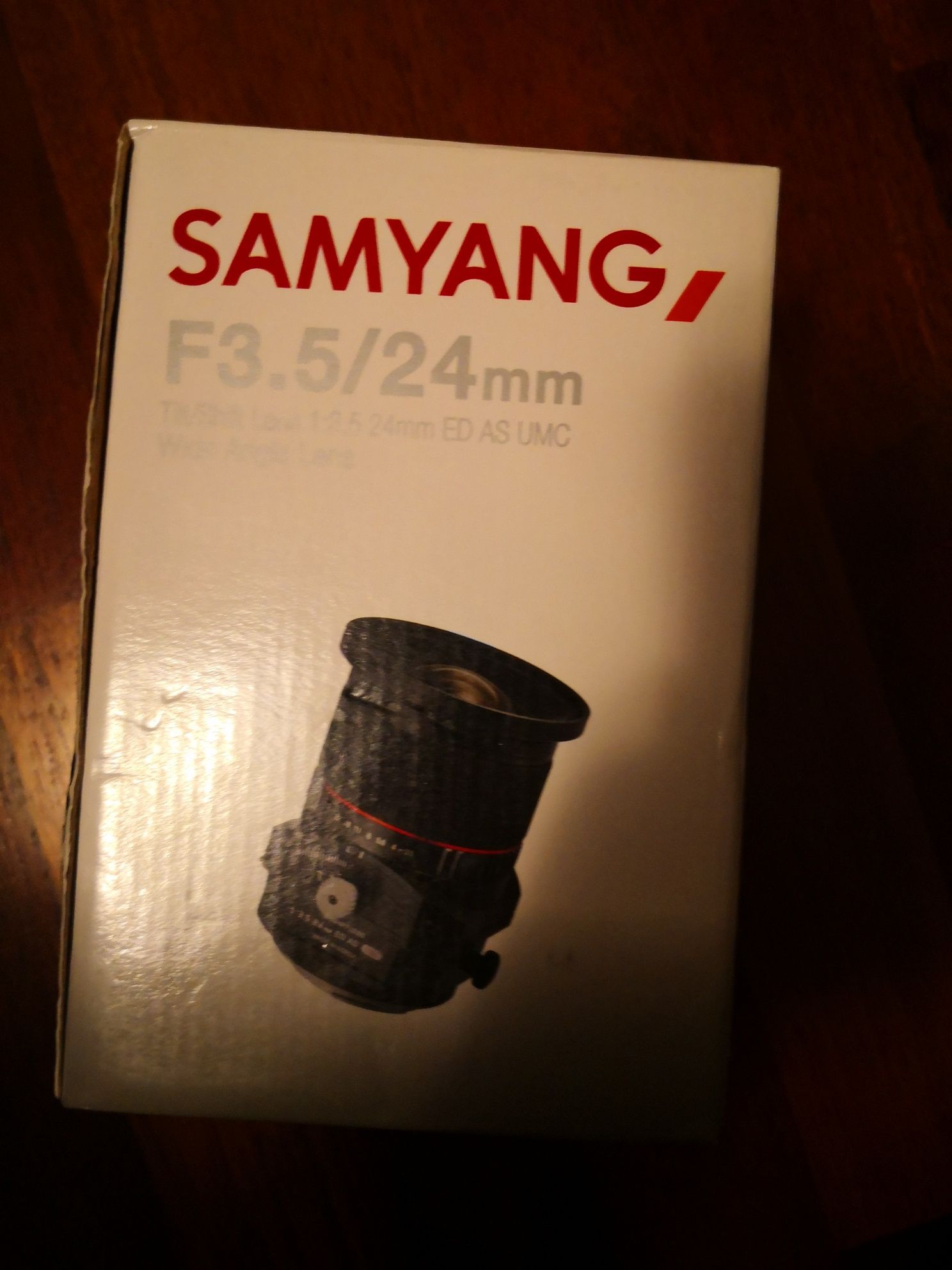 Samyang T-S 24 mm F/3.5 ed as Umc Tily/Shift Fuji X