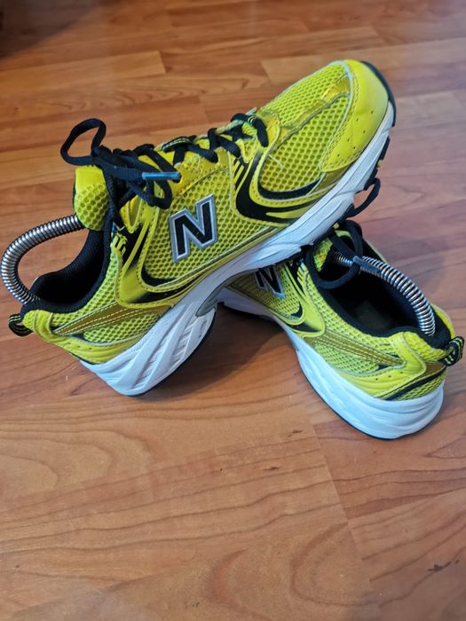 New Balance 530