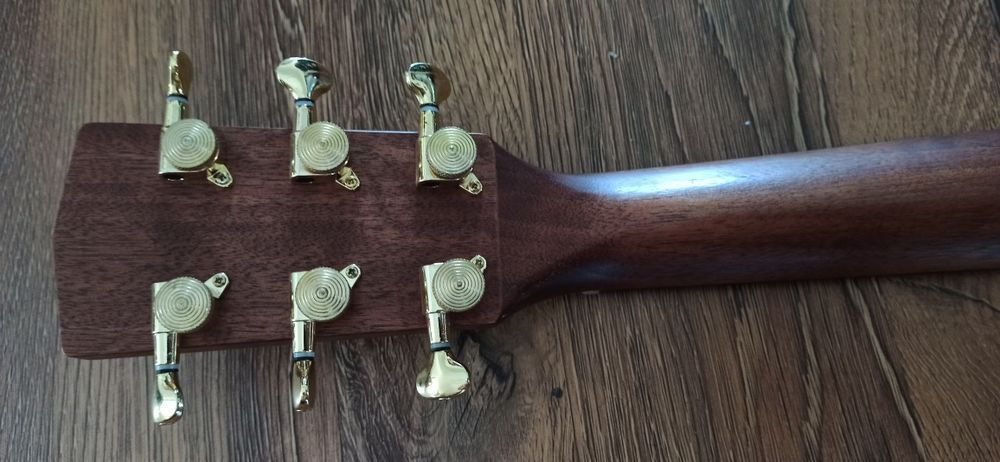 Chitara Trans-Acoustic Cort Electro Acustica cu Efecte Reverb Delay