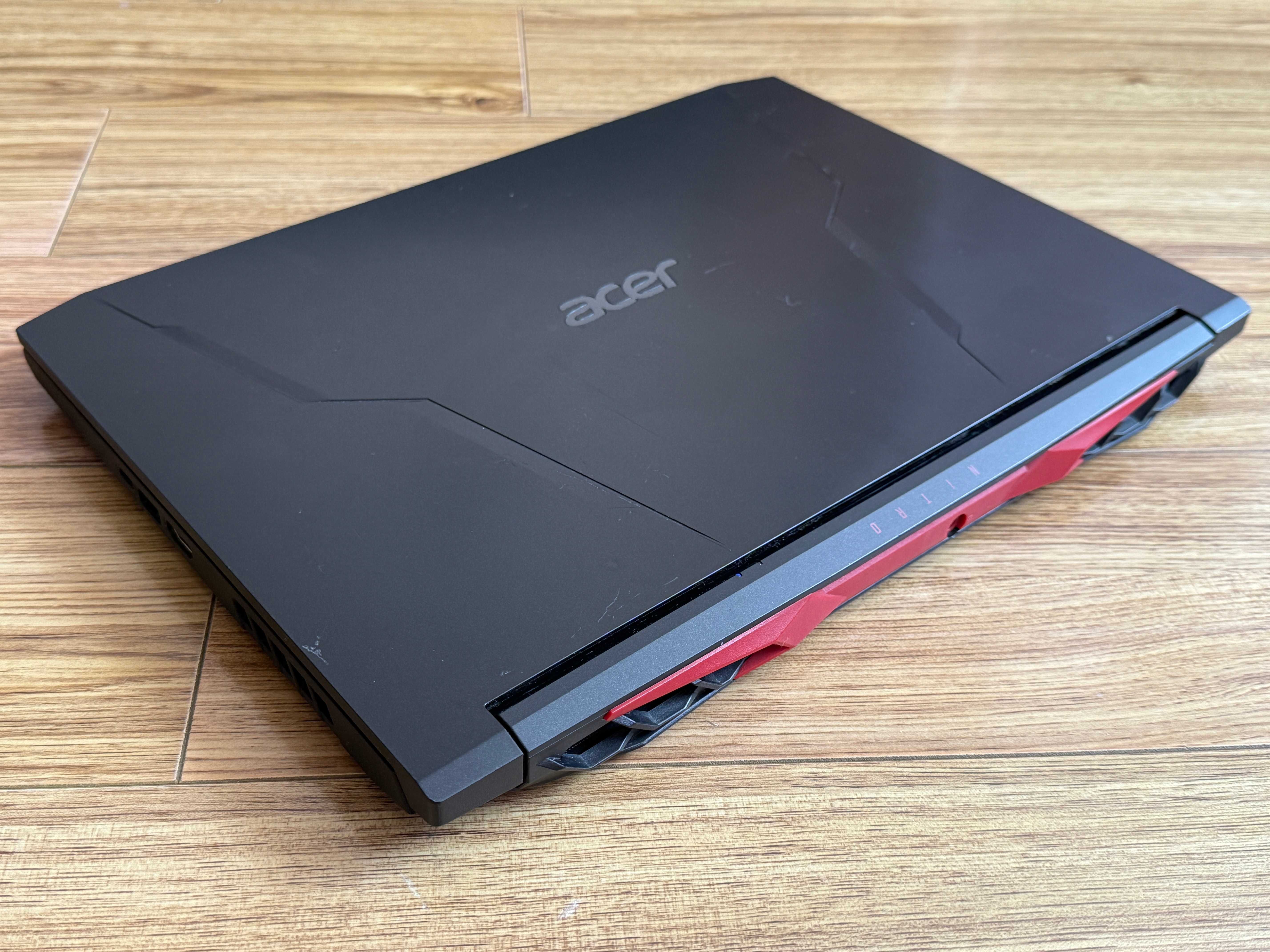 144Hz Nitro`Core i5-11300H/32GB RAM/512GB SSD/RTX 3050/FHD IPS