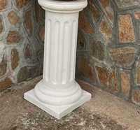 Римска колона от цимент