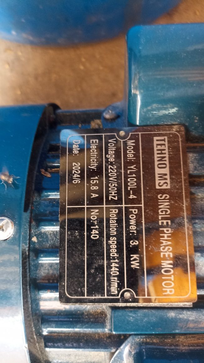 Granulator furaje